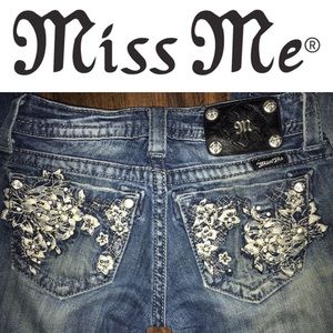 Miss Me Boot Dark Wash Jeans in Size 24